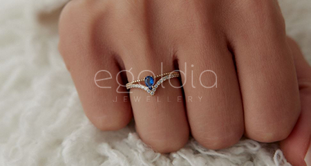 Zarafetin Işıltısı: Altın Takı Modelleri ile E-Goldia Jewellery Farkı