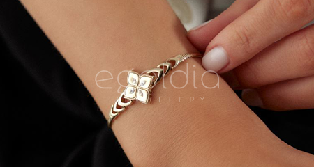 Altın Bileklik Fiyatları Neye Göre Belirlenir? İstanbul Kuyumculuğu ve E-Goldia Jewellery Bakış Açısı