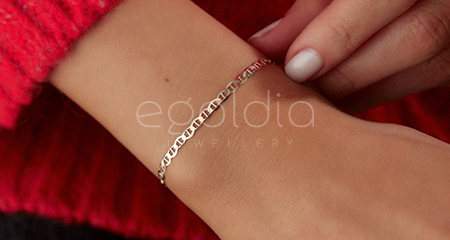 Altın Künye Modellerinde Zarafetin Adı: E-Goldia Jewellery ve İstanbul Kuyumculuk Sanatı