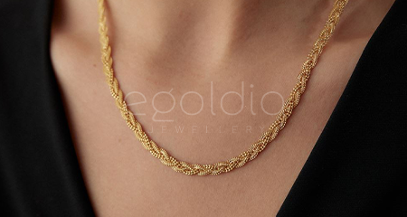 Ziynet Altının Asırlık Işıltısı: Kapalı Çarşı’dan E-Goldia Jewellery’e Uzanan Zarafet