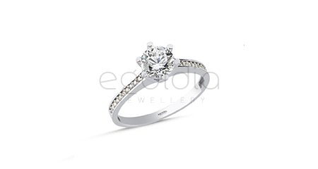 Tektaş Yüzük: Aşkın Zamansız Sembolü ve Modern Yorumları