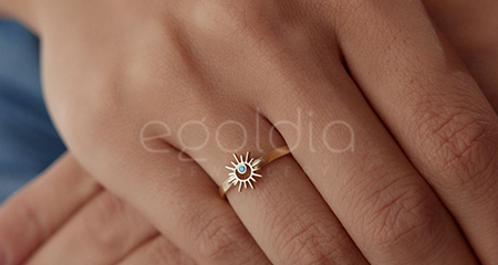 Özel Tasarım Altın Takılar: Kişisel Hikâyelerin Altınla Buluştuğu Nokta