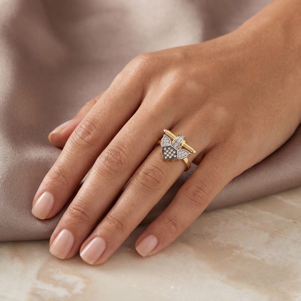 Melek Kanatlı Taşlı Yüzük