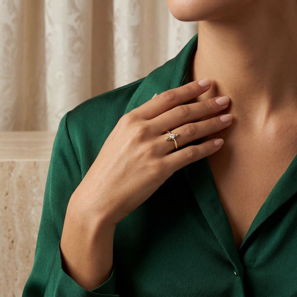 Çivi Tasarım Taşlı Yüzük