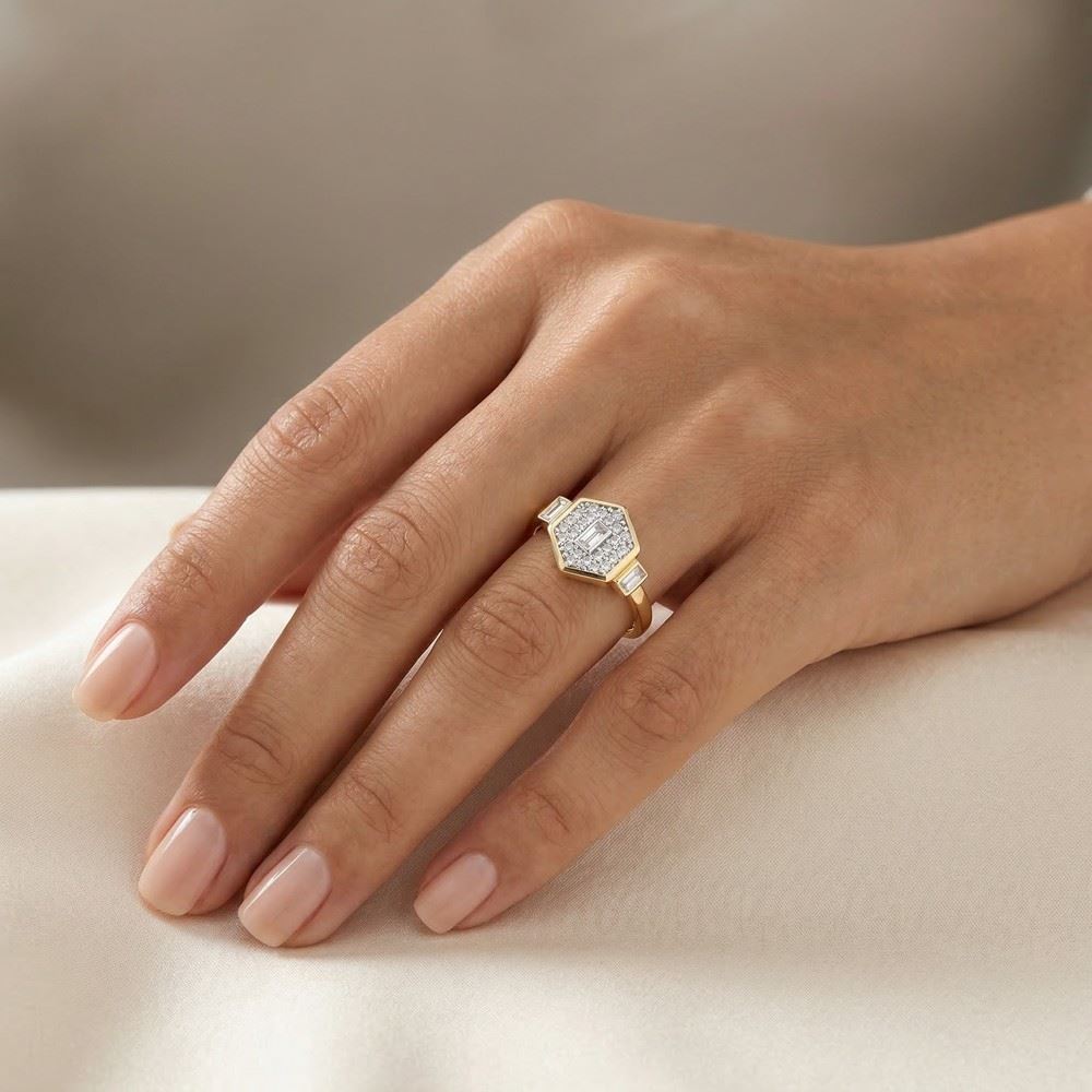 Altıgen Tasarım Taşlı Baget Yüzük