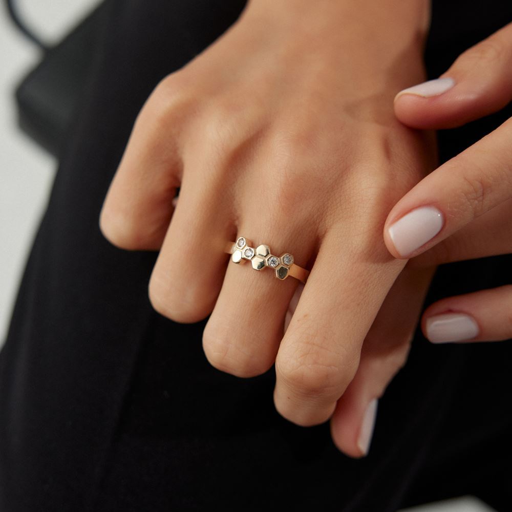 Petek Taşlı Yüzük