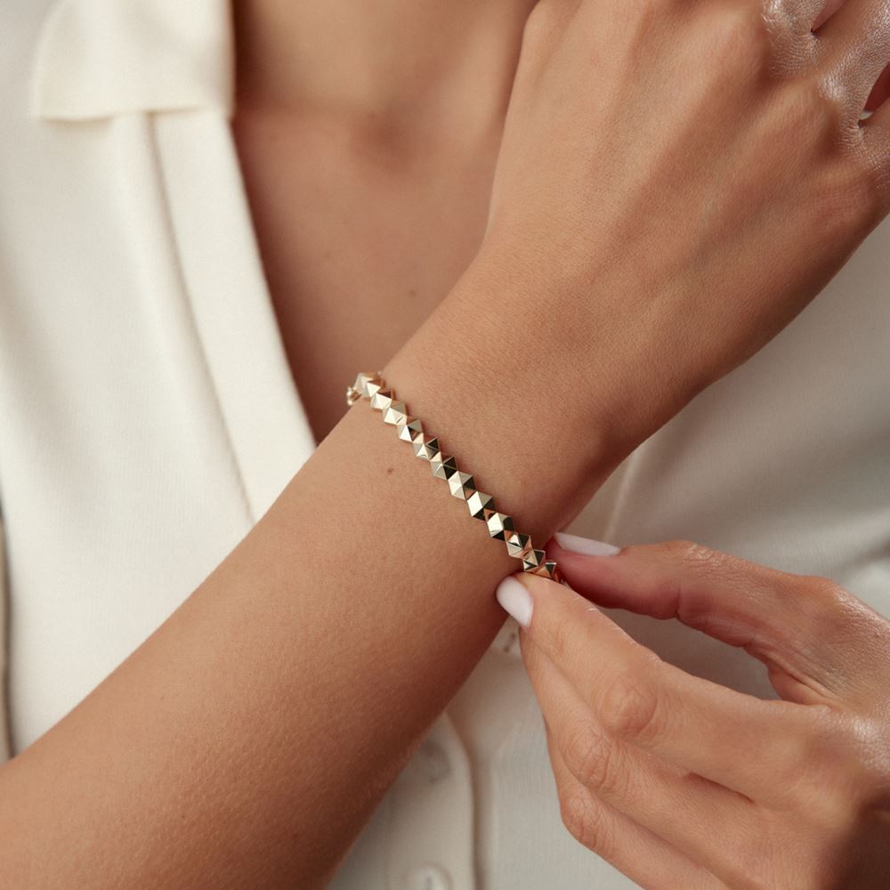 Altıgen Tasarım Kelepçe