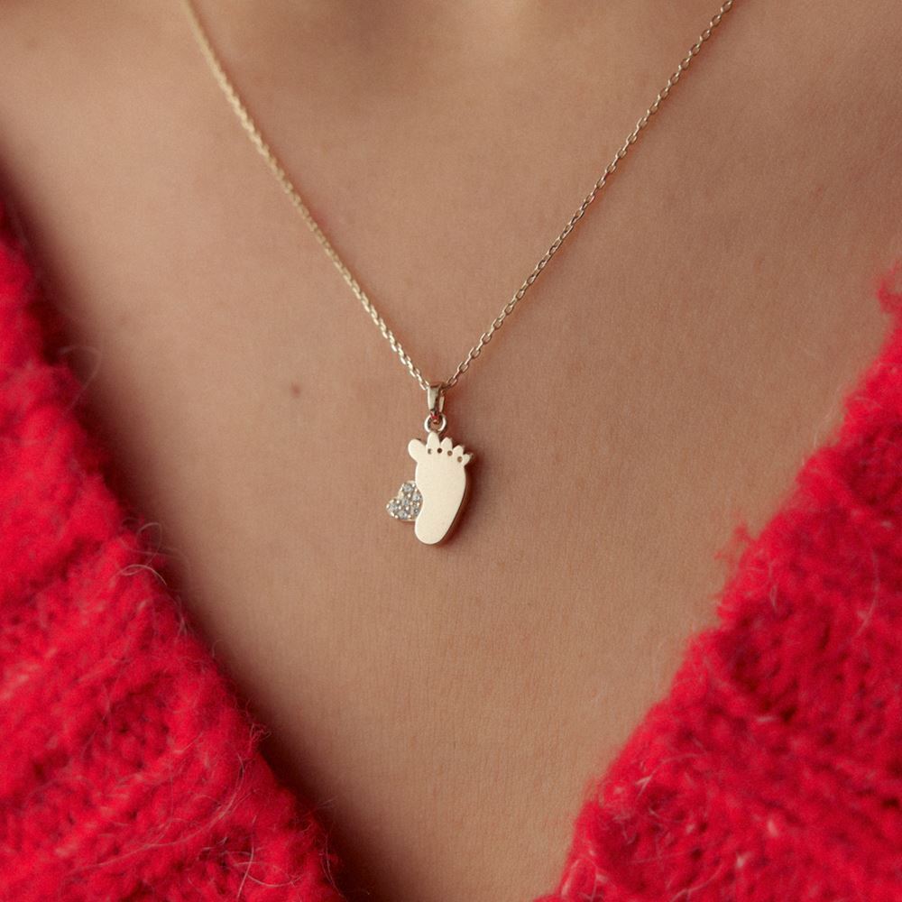 Ayak İzi Kolye