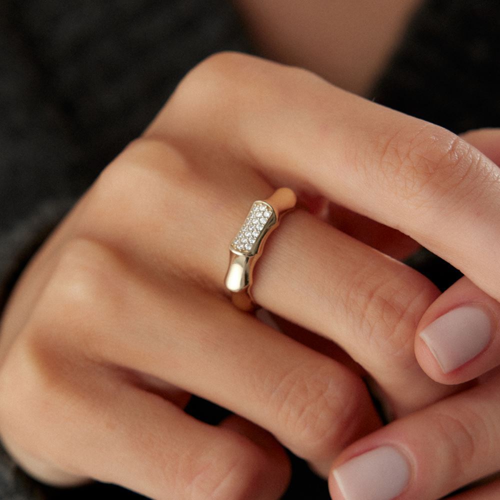 Bombeli Taşlı Yüzük