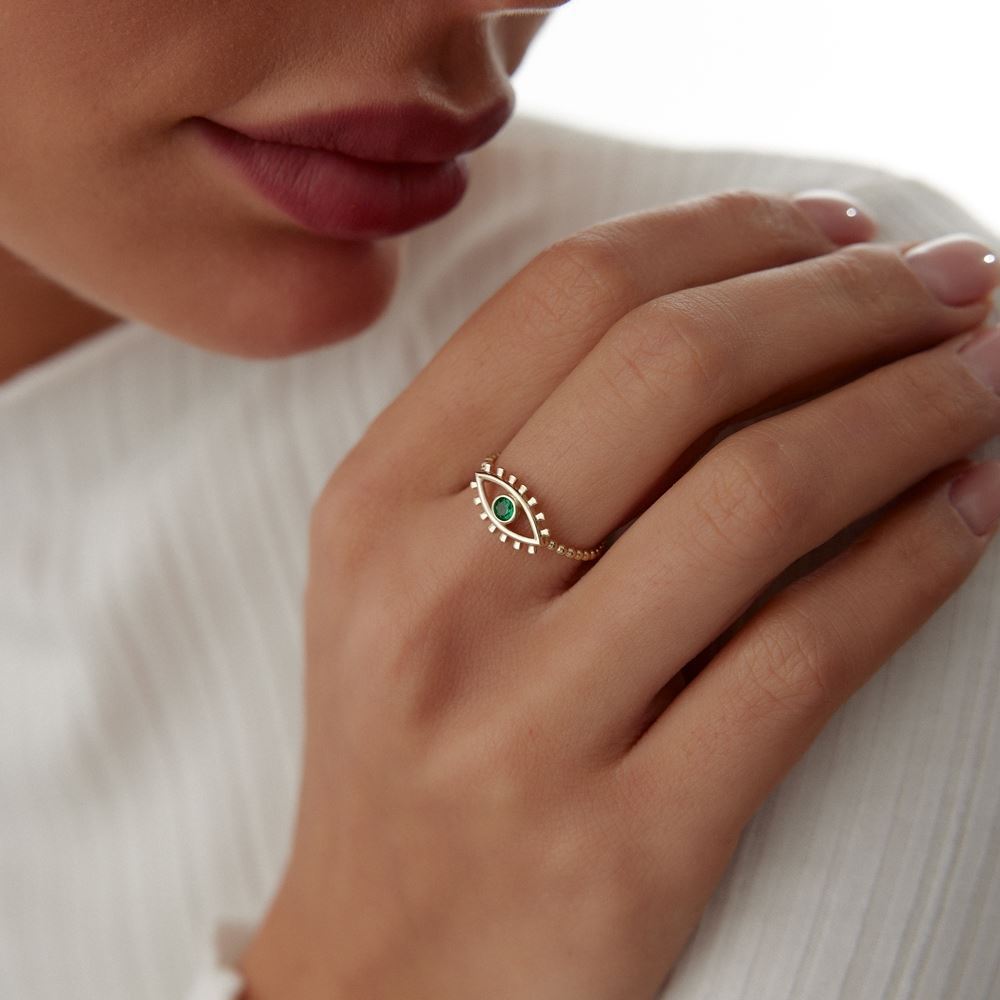 Yeşil Taşlı Burgu Göz Yüzük
