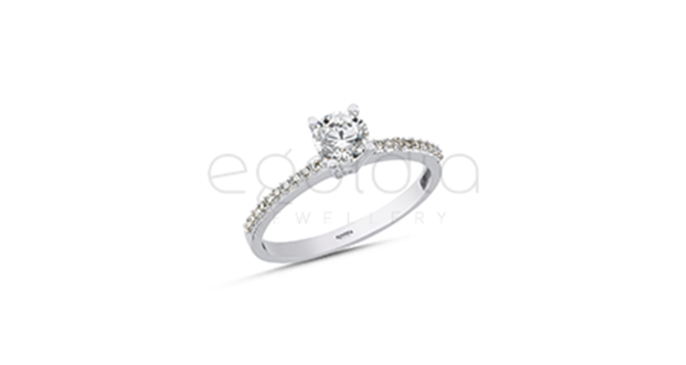 Tektaş Yüzük Ne Anlama Gelir ve Ne Zaman Takılır?