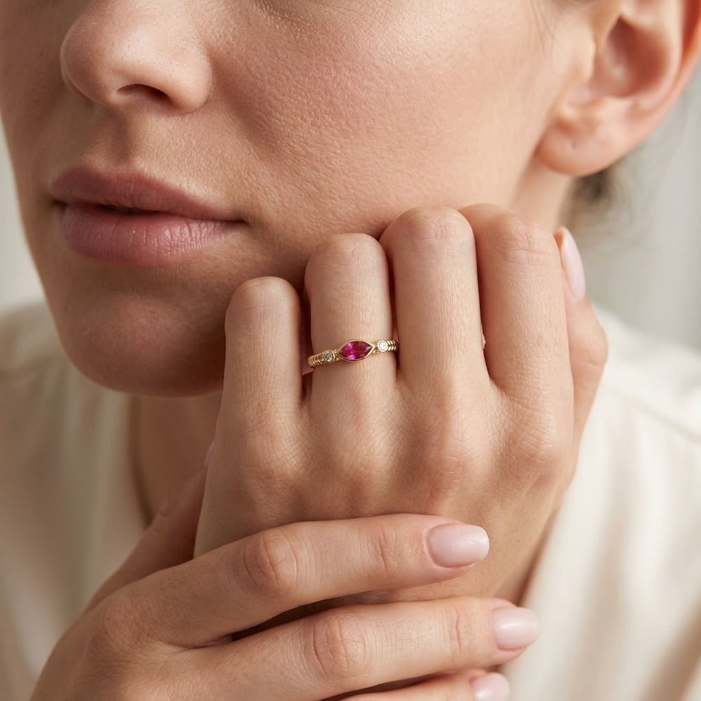 Damla Taşlı Yüzük