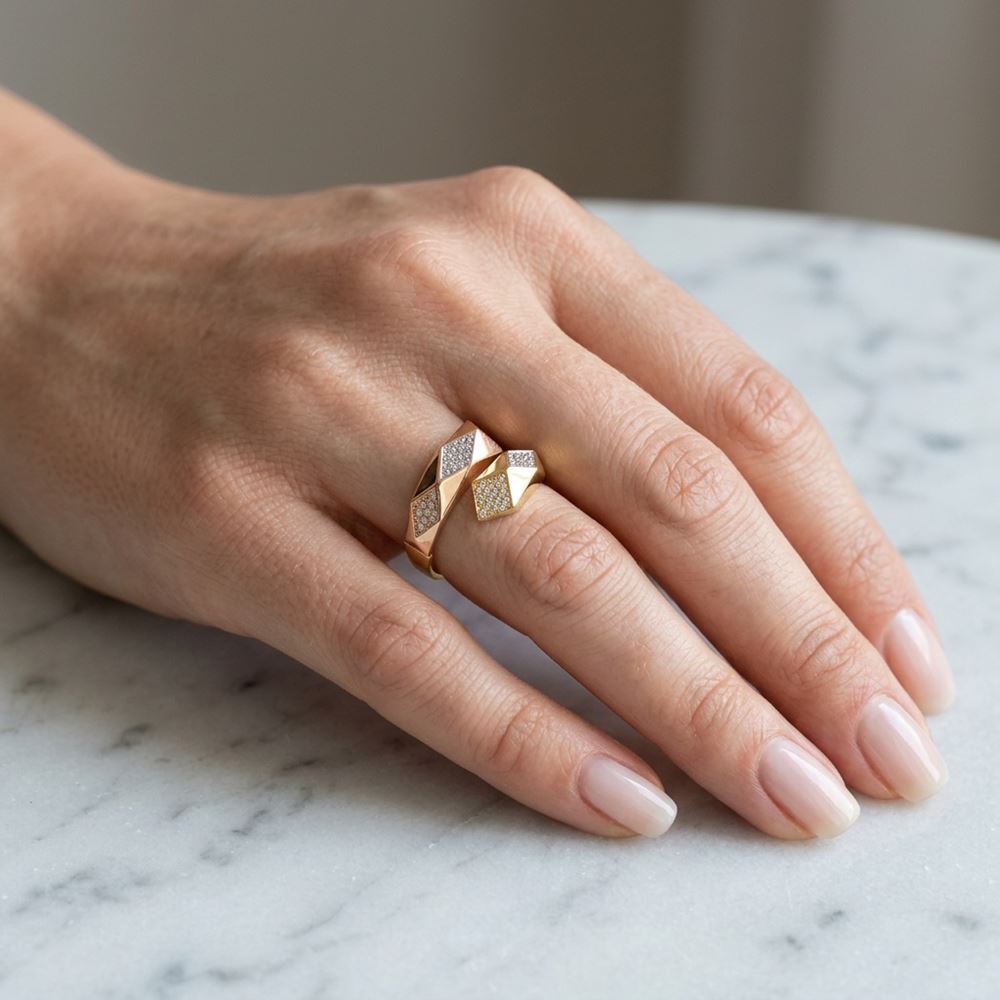 Kare Küp Prizma Tasarım Taşlı Yüzük