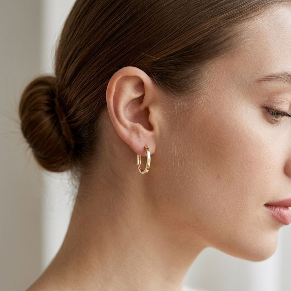 Orta Boy Halka Küpe (2x2 cm 1 mm)