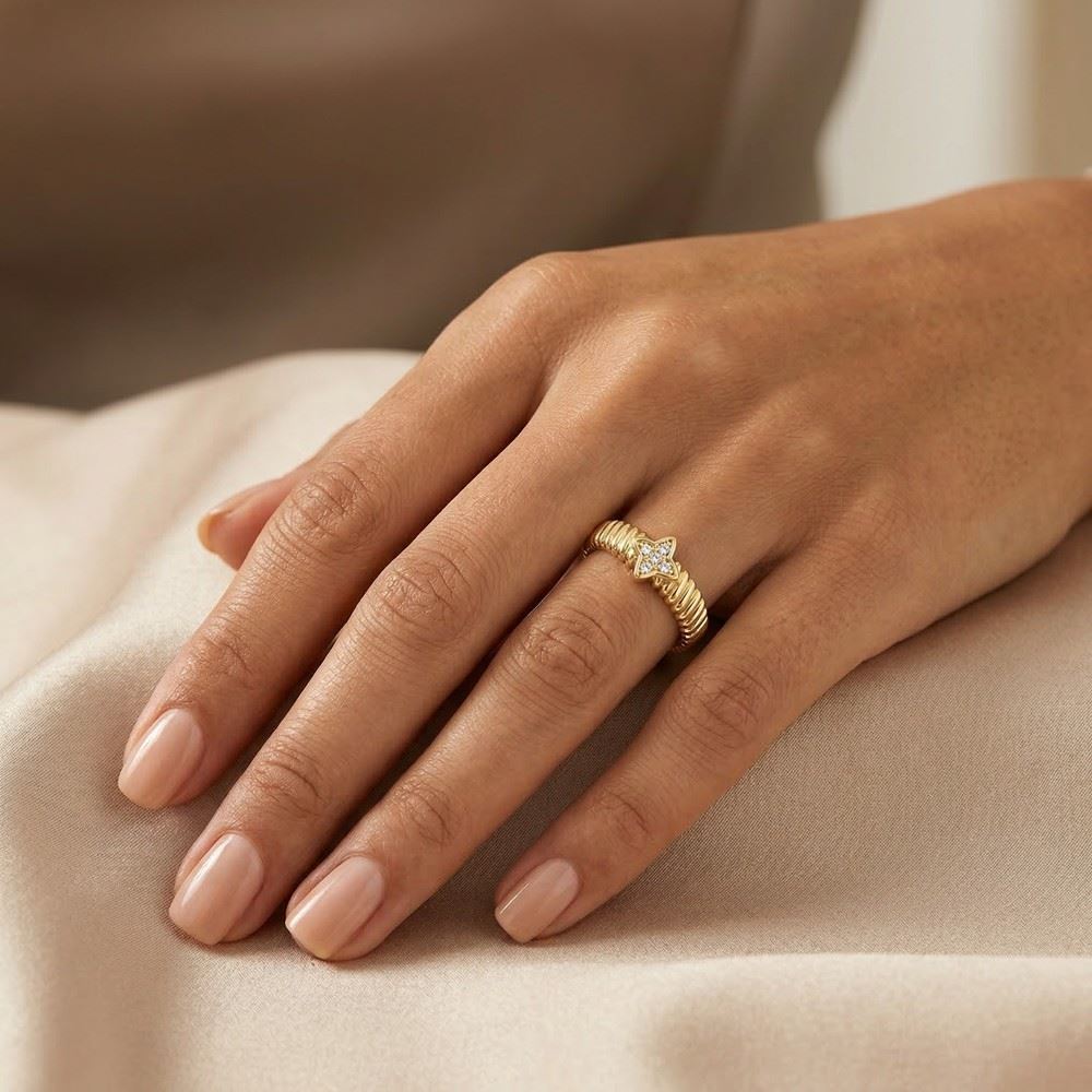 Yonca Taşlı Tasarım Yüzük